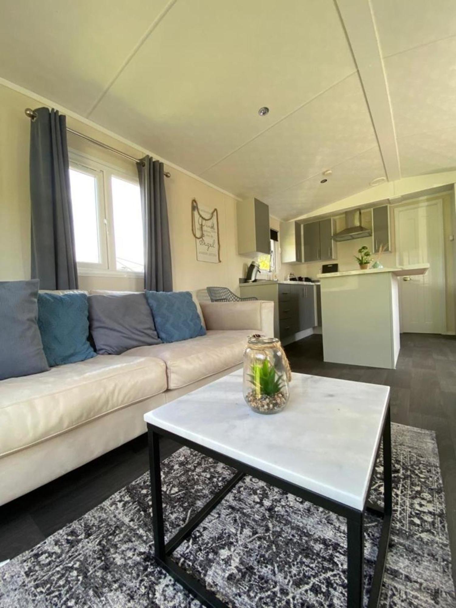 Natur Pur, O4 Neues Ferienhaus Natureingebunden, Familien- Und Hundefreundlich Eingezaeunt Callantsoog Esterno foto